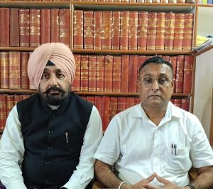 ਵੇਟ ਜ਼ਰੂਰ ਪਾਓ, ਸ਼ਾਂਤੀ ਤੇ ਭਾਈਚਾਰਾ ਕਾਇਮ ਰੱਖੋ — ਐਡਵੋਕੇਟ ਗੁਰਜੀਤ ਸਿੰਘ ਕਾਹਲੋਂ ਅਤੇ ਐਡਵੋਕੇਟ ਪਰਮਿੰਦਰ ਸਿੰਘ ਢਿਲੋਂ